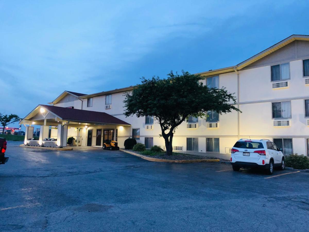 The Inn&Suites Sw Omaha Exterior foto